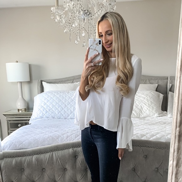 White Bell Sleeve Loose Blouse - Picture 10 of 13